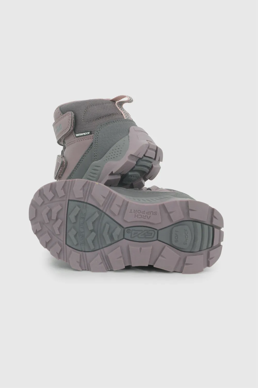 ZAPATILLAS WATERPROOF PARA NIÑOS: PIES SECOS TODA LA SEMANA
